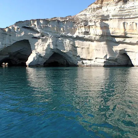 Katerina's Holiday Αδάμας